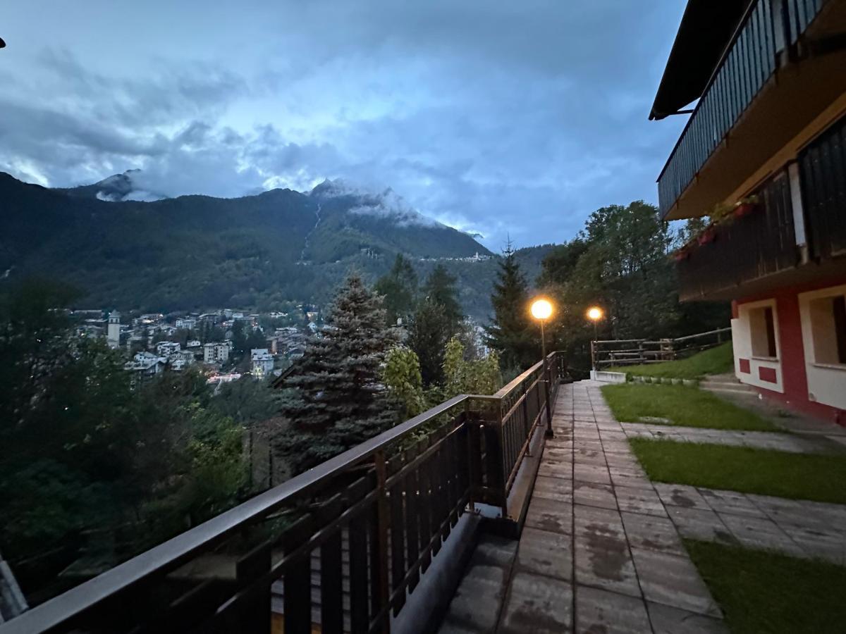 Snowlodge Valmalenco カスポッジョ エクステリア 写真